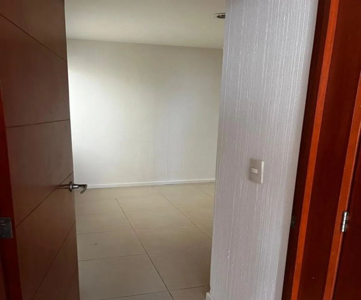 Casa En Venta,Jardines del Valle,Av. Valle de Ameca S/N, Zapopan, Jalisco 45138, 3 Habitaciones,3 Baños,Av. Valle de Ameca,1,pJI1QRF