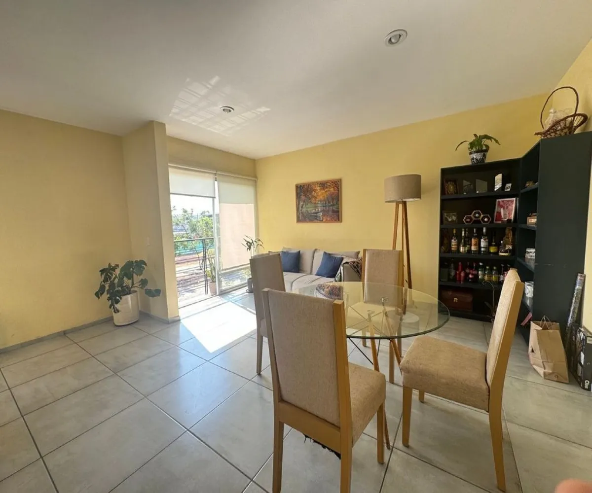 Departamento En Venta,Parques del Bosque,Avenida Prolongación Colón 680 177, San Pedro Tlaquepaque, Jalisco 45609, 2 Habitaciones,1 Baño,Avenida Prolongación Colón,1,pSHmRQ9