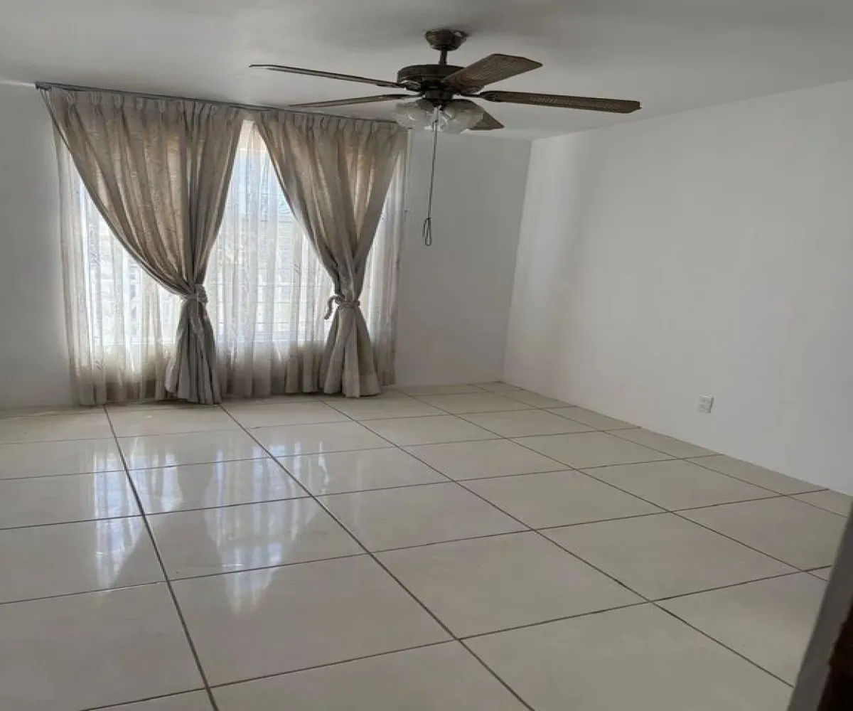 Casa En Venta,Revolución,Calle Batalla de Celaya S/N, San Pedro Tlaquepaque, Jalisco 45580, 4 Habitaciones,2 Baños,Calle Batalla de Celaya,2,pg16wEQ