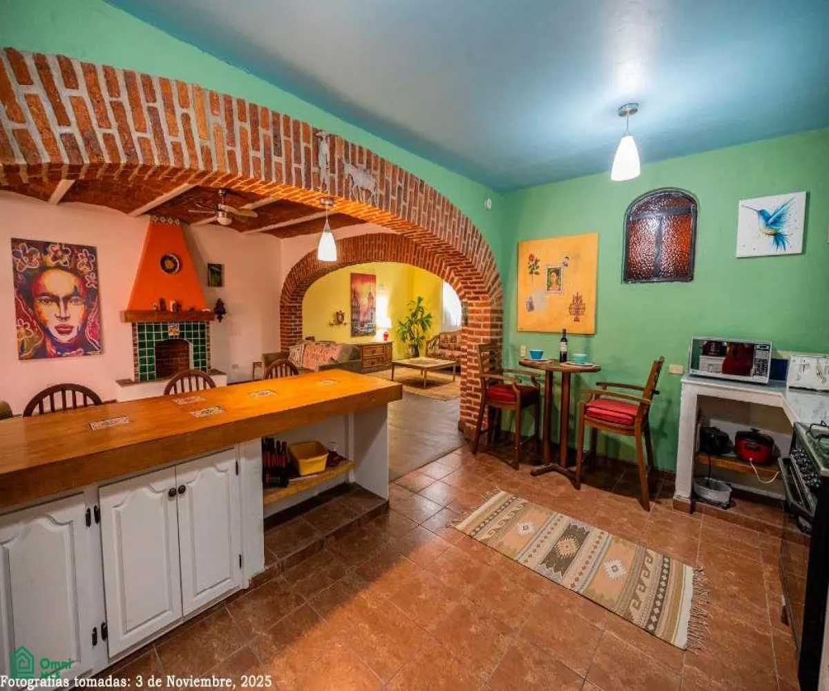 Casa En Venta,Barrio de Guadalupe,Zaragoza 717, Chapala, Jalisco 45900, 3 Habitaciones,3 Baños,Zaragoza,MX26004307M