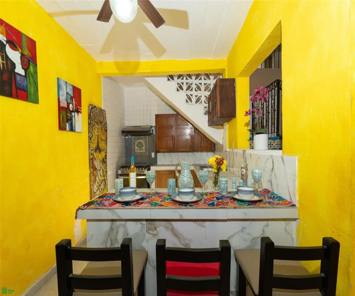 Casa En Venta,5 de Diciembre,Ecuador 1316, Puerto Vallarta, Jalisco 48350, 5 Habitaciones,2 Baños,Ecuador,MX26004311M