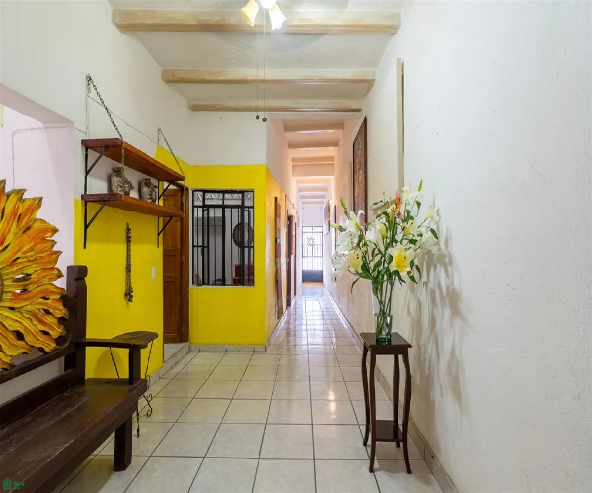 Casa En Venta,5 de Diciembre,Ecuador 1316, Puerto Vallarta, Jalisco 48350, 5 Habitaciones,2 Baños,Ecuador,MX26004311M