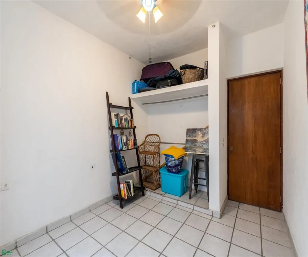 Casa En Venta,5 de Diciembre,Ecuador 1316, Puerto Vallarta, Jalisco 48350, 5 Habitaciones,2 Baños,Ecuador,MX26004311M