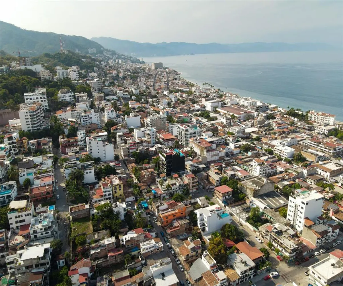 Casa En Venta,5 de Diciembre,Ecuador 1316, Puerto Vallarta, Jalisco 48350, 5 Habitaciones,2 Baños,Ecuador,MX26004311M