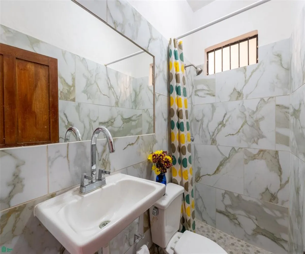 Casa En Venta,5 de Diciembre,Ecuador 1316, Puerto Vallarta, Jalisco 48350, 5 Habitaciones,2 Baños,Ecuador,MX26004311M