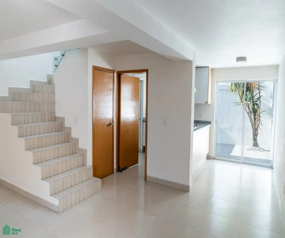 Casa En Venta,Ciudad Granja,CALZADA NORTE 33, Zapopan, Jalisco 45010, 3 Habitaciones,2 Baños,CALZADA NORTE,2,MX261073156