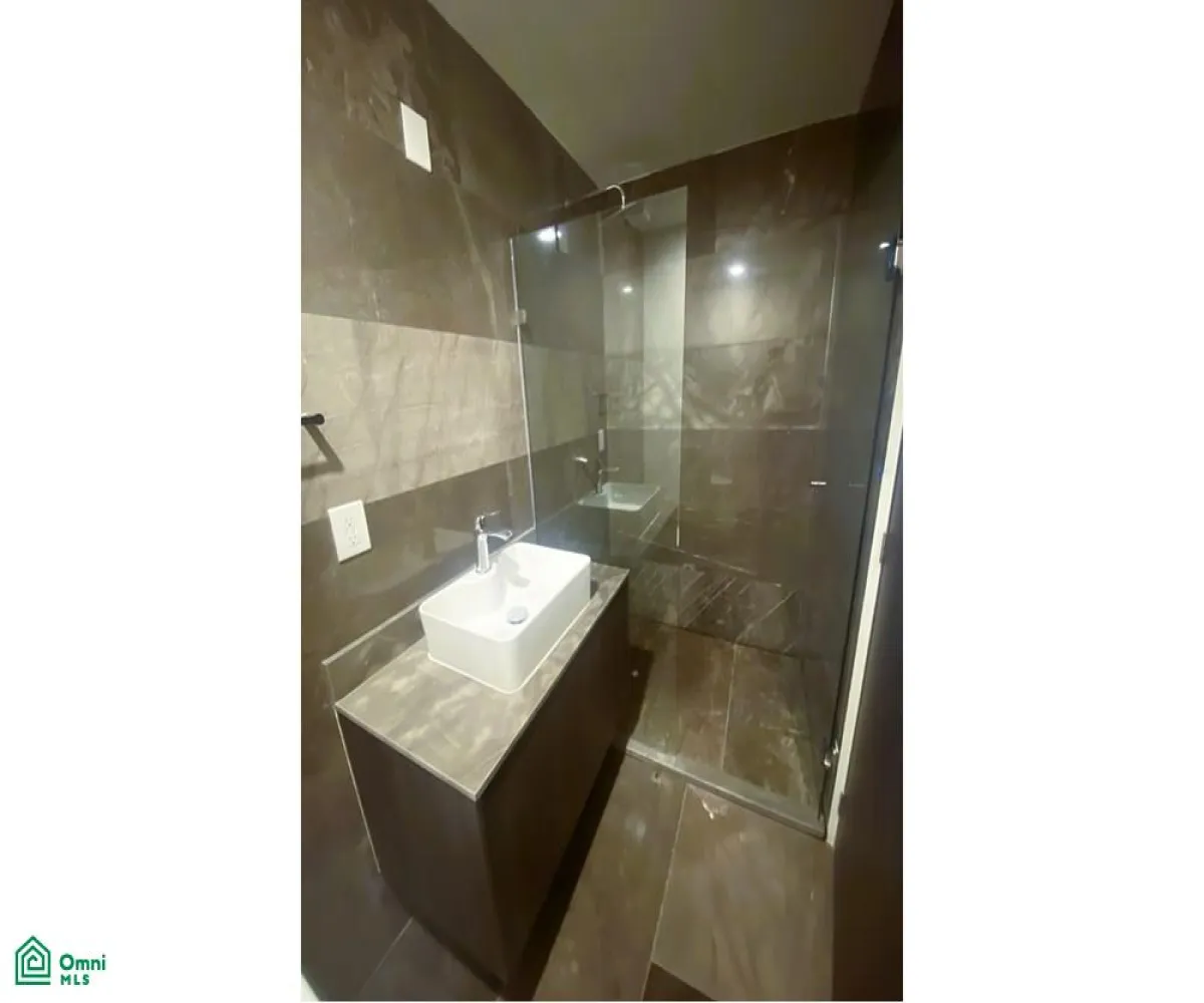 Departamento En Renta,Fraccionamiento Vallarta San Jorge,Justo Sierra 3108, Guadalajara, Jalisco 44690, 2 Habitaciones,2 Baños,Justo Sierra,1,MX261073354