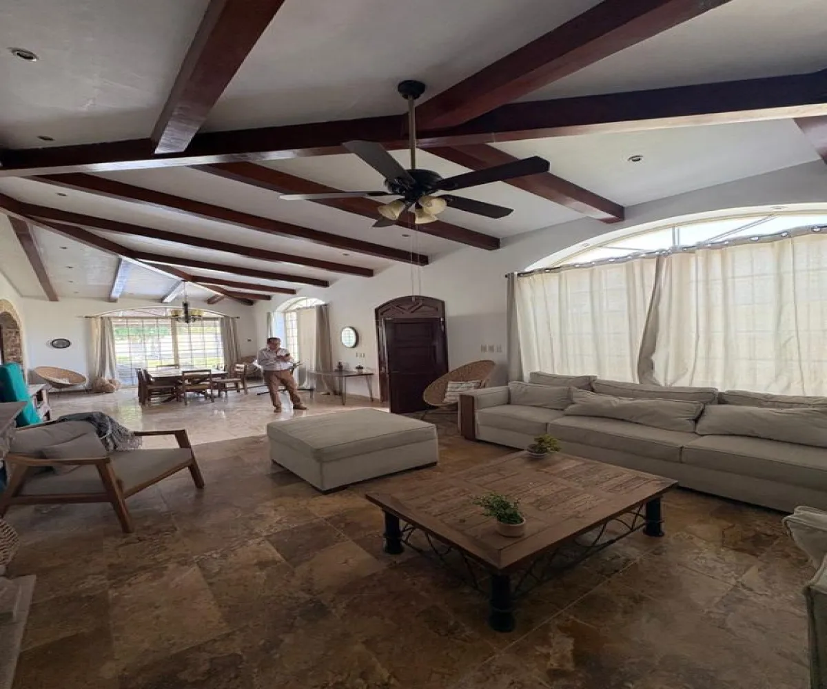 Casa En Venta,Calle Vereda de la Crisantema 145, Tlajomulco de Zúñiga, Jalisco 45641, 3 Habitaciones,2 Baños,Calle Vereda de la Crisantema,1,pccwBO0