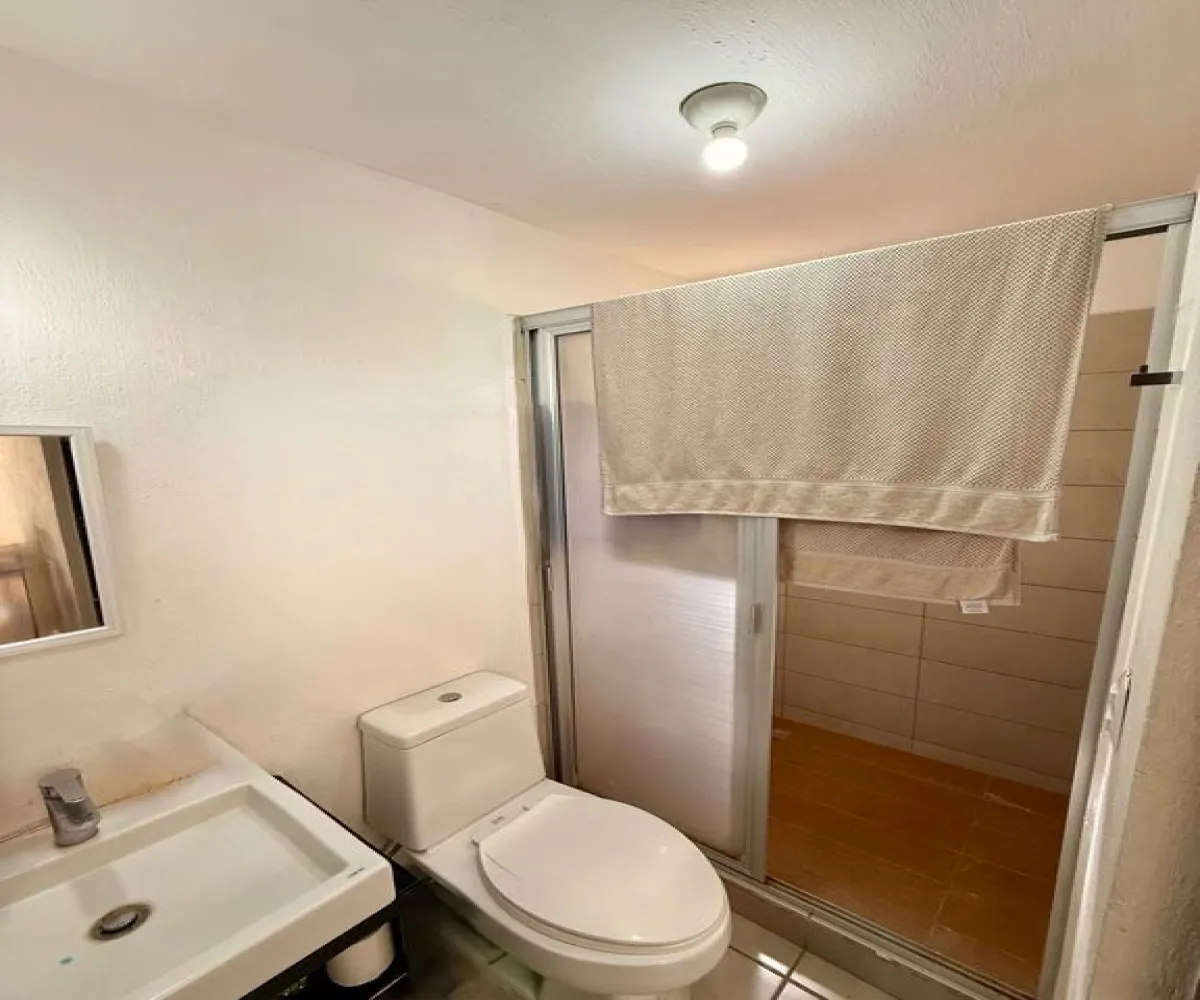 Casa En Venta,La venta del astillero , Fracc. El campestre ,Avenida de la Huerta 548 132, Zapopan, Jalisco 45221, 3 Habitaciones,2 Baños,Avenida de la Huerta,2,pFvWaXq