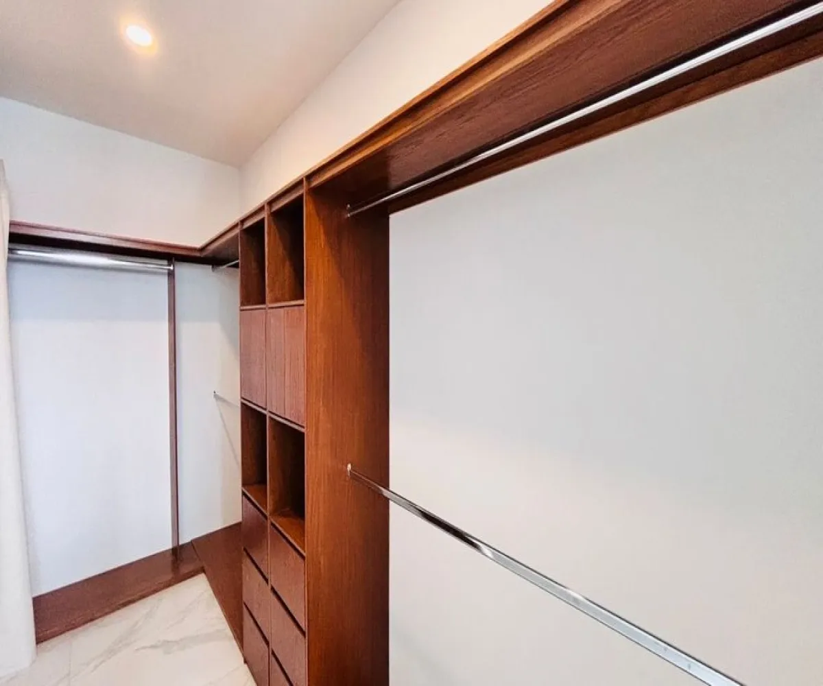 Casa En Venta,Zapopan,Paseo Solares 147 55, Zapopan, Jalisco 45134, 3 Habitaciones,5 Baños,Paseo Solares,1,pz5ByDJ