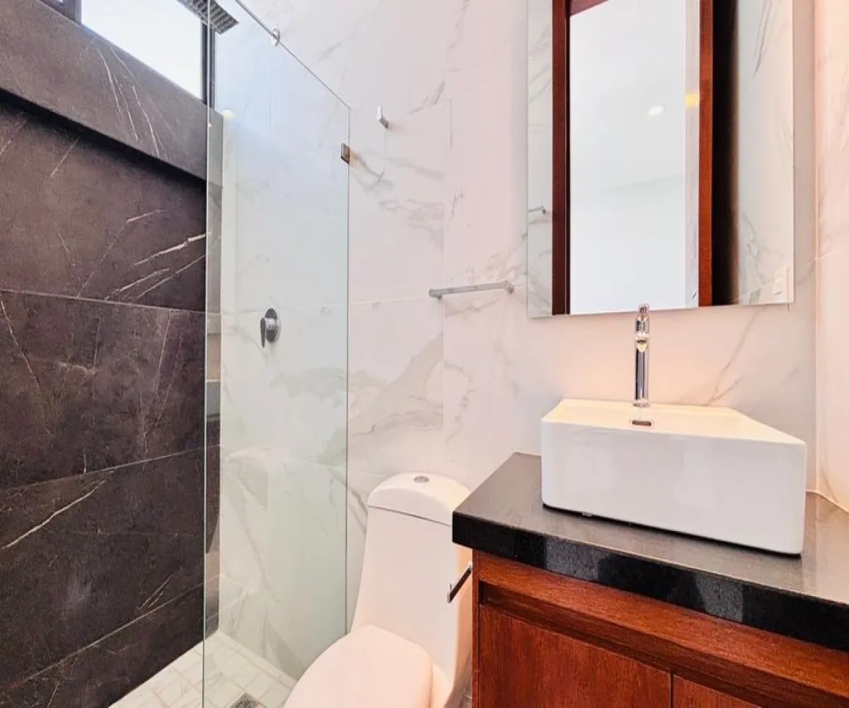 Casa En Venta,Zapopan,Paseo Solares 147 55, Zapopan, Jalisco 45134, 3 Habitaciones,5 Baños,Paseo Solares,1,pz5ByDJ