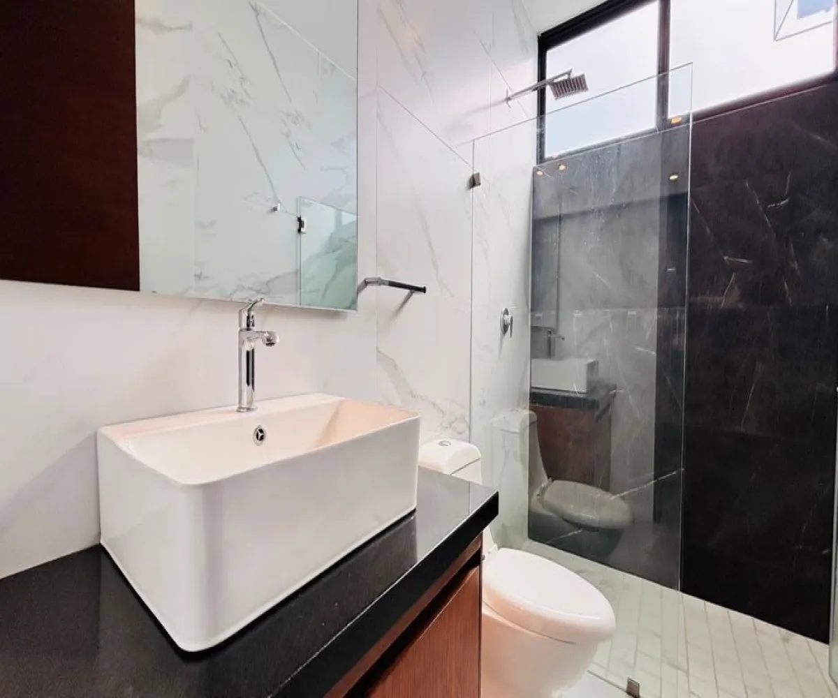 Casa En Venta,Zapopan,Paseo Solares 147 55, Zapopan, Jalisco 45134, 3 Habitaciones,5 Baños,Paseo Solares,1,pz5ByDJ