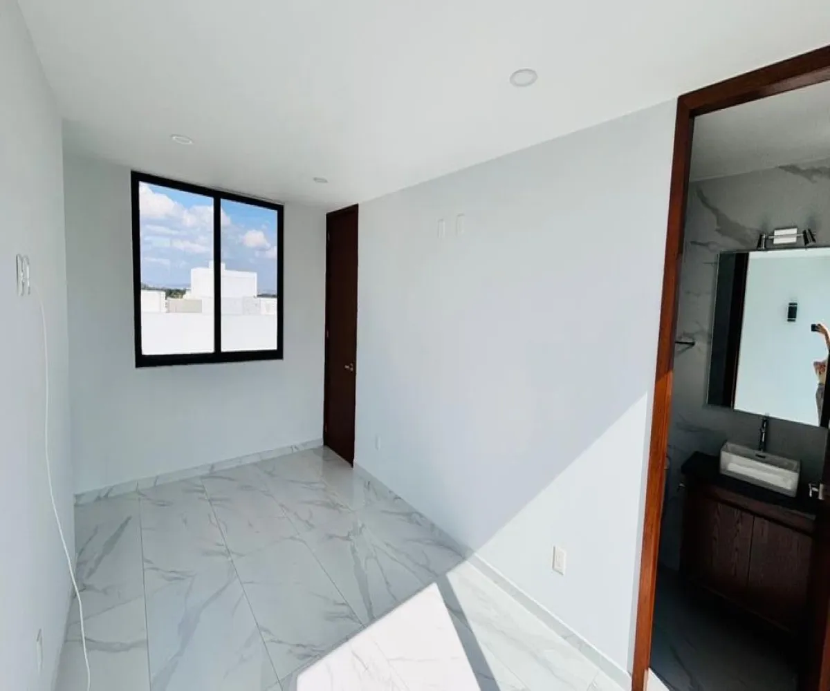 Casa En Venta,Zapopan,Paseo Solares 147 55, Zapopan, Jalisco 45134, 3 Habitaciones,5 Baños,Paseo Solares,1,pz5ByDJ