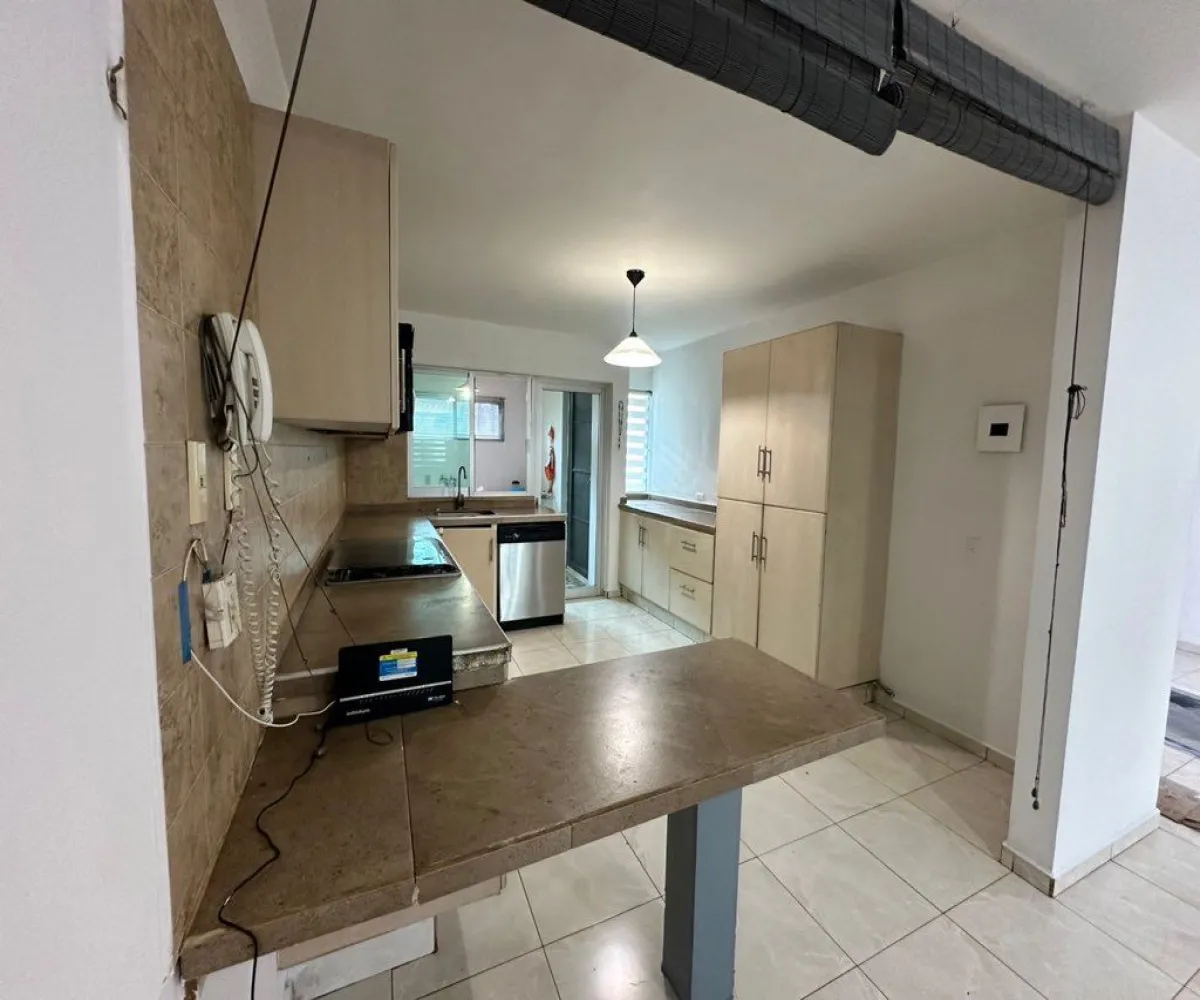 Casa En Venta,Fracc Ciudad Bugambilia,Avenida Guadalupe 000 00, Zapopan, Jalisco 45237, 3 Habitaciones,2 Baños, Avenida Guadalupe 000,2,p99bLxC