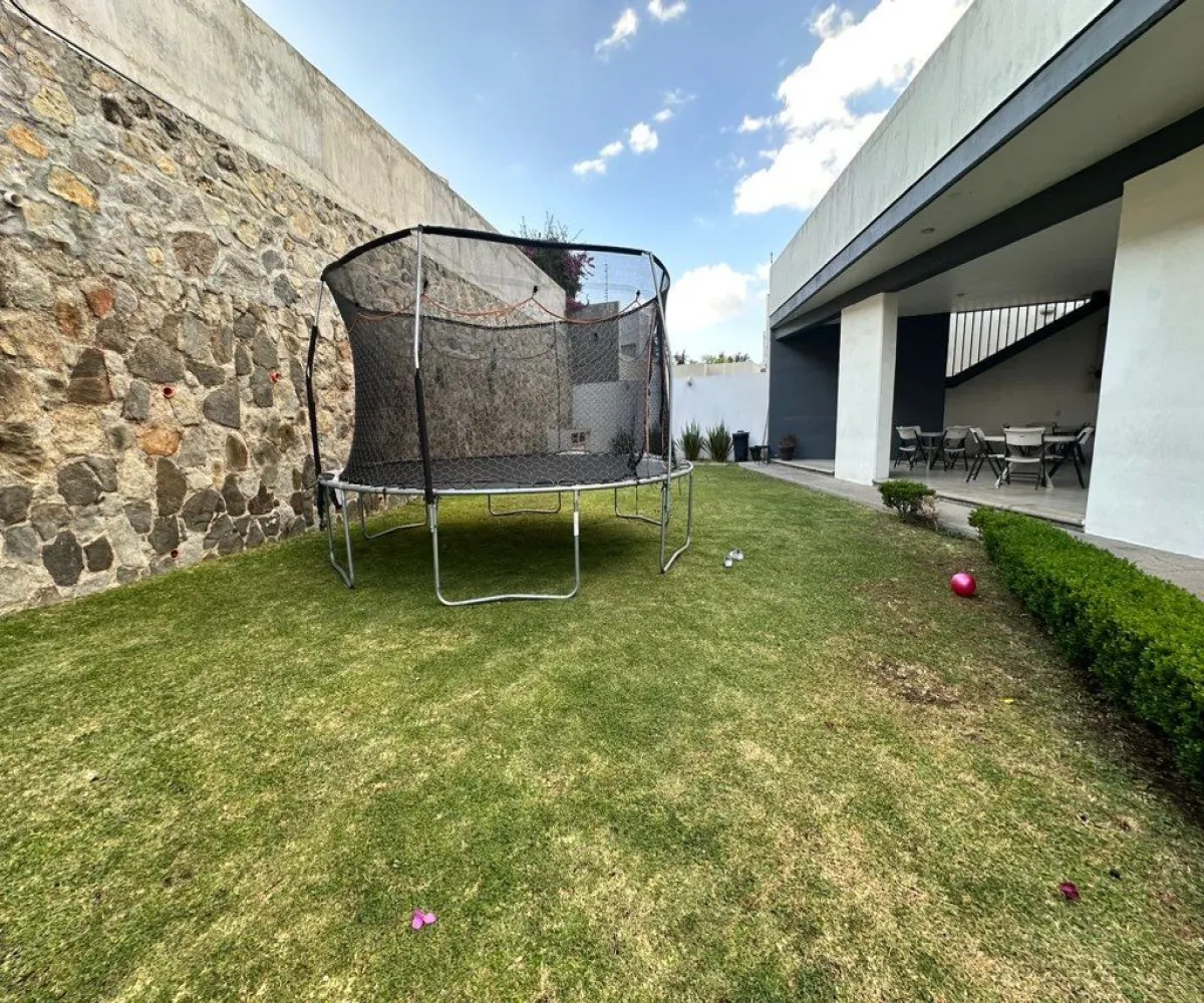 Casa En Venta,Fracc Ciudad Bugambilia,Avenida Guadalupe 000 00, Zapopan, Jalisco 45237, 3 Habitaciones,2 Baños, Avenida Guadalupe 000,2,p99bLxC