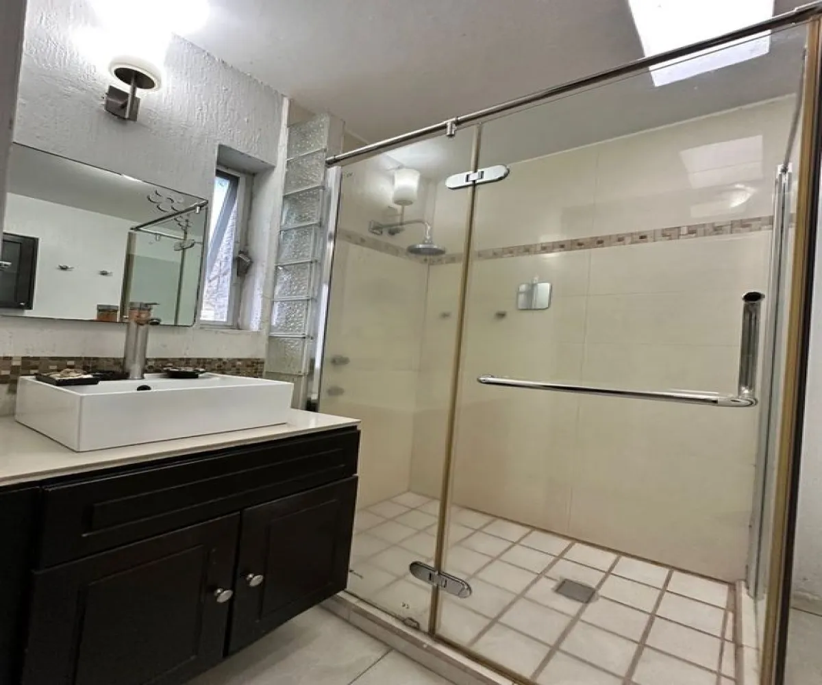 Casa En Venta,Fracc Ciudad Bugambilia,Avenida Guadalupe 000 00, Zapopan, Jalisco 45237, 3 Habitaciones,2 Baños, Avenida Guadalupe 000,2,p99bLxC