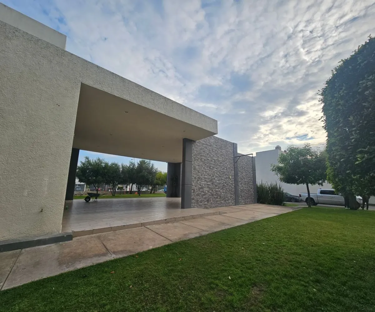 Casa En Venta,alviento ,Antiguo Camino a Tesistan 8875 55, Zapopan, Jalisco 45134, 3 Habitaciones,2 Baños,Antiguo Camino a Tesistan,2,pgVCsQt