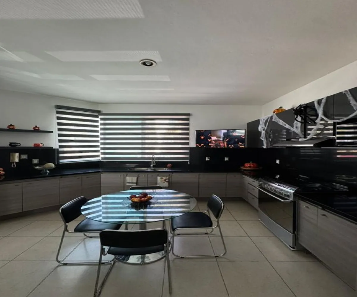 Casa En Venta,Bosques de Santa Aniita ,Blvd. Bosques de Santa Anita S/N, Tlajomulco de Zúñiga, Jalisco 45640, 3 Habitaciones,3 Baños,Blvd. Bosques de Santa Anita,1,pAVaaEI