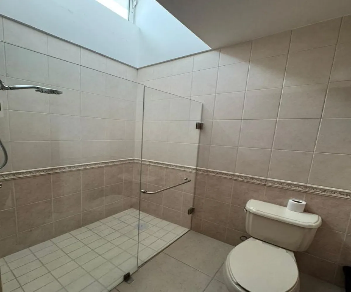 Casa En Venta,Bosques de Santa Aniita ,Blvd. Bosques de Santa Anita S/N, Tlajomulco de Zúñiga, Jalisco 45640, 3 Habitaciones,3 Baños,Blvd. Bosques de Santa Anita,1,pAVaaEI