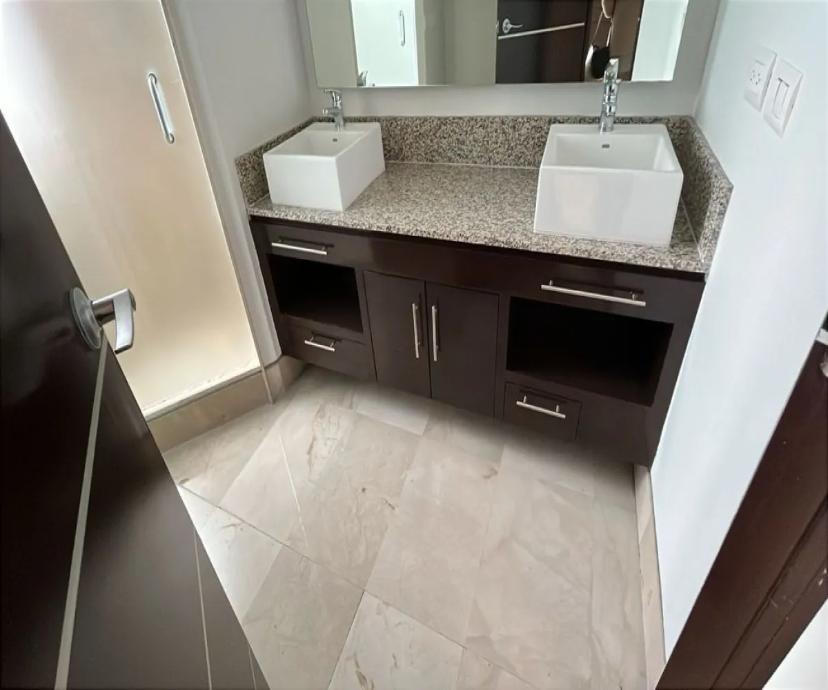 Departamento En Venta,Puerta de Hierro,Avenida Empresarios 236 202, Zapopan, Jalisco 45116, 3 Habitaciones,4 Baños,Avenida Empresarios,1,pFHc3Pi