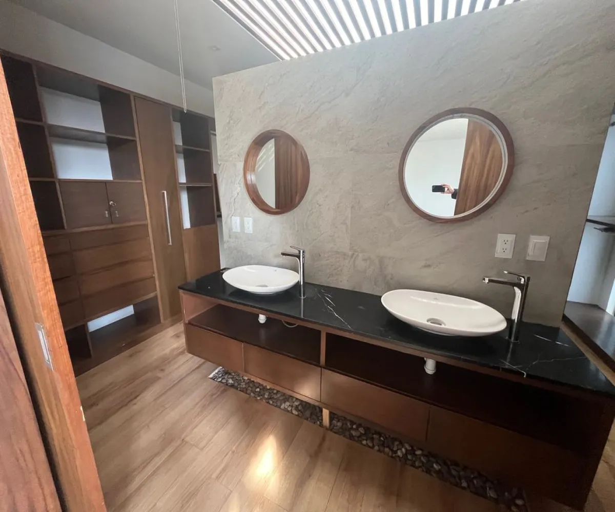 Casa En Venta,puerta del bosque,Avenida Universidad 2662 6, Zapopan, Jalisco 45110, 3 Habitaciones,5 Baños,Avenida Universidad,4,pDCcVba