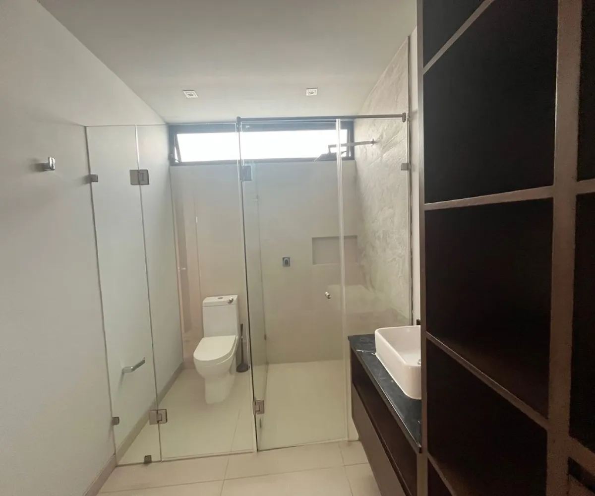 Casa En Venta,puerta del bosque,Avenida Universidad 2662 6, Zapopan, Jalisco 45110, 3 Habitaciones,5 Baños,Avenida Universidad,4,pDCcVba