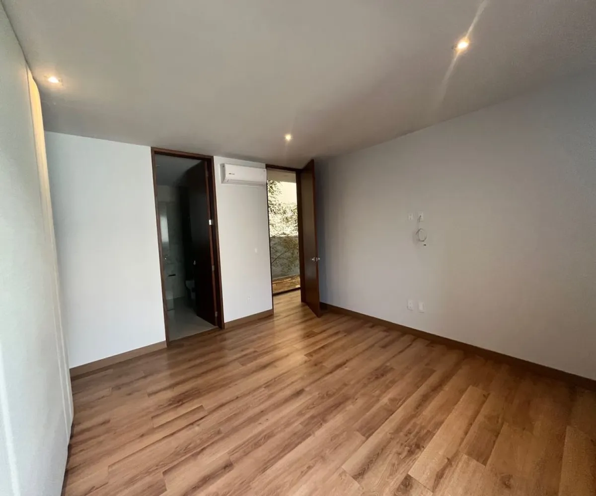 Casa En Venta,puerta del bosque,Avenida Universidad 2662 6, Zapopan, Jalisco 45110, 3 Habitaciones,5 Baños,Avenida Universidad,4,pDCcVba