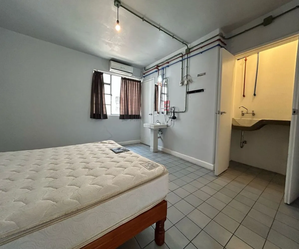 En Renta,Americana,Calle Manuel López Cotilla 1484, Guadalajara, Jalisco 44160, 6 Habitaciones,6 Baños,Calle Manuel López Cotilla,1,pGCbKSw