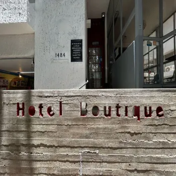 En Renta,Americana,Calle Manuel López Cotilla 1484, Guadalajara, Jalisco 44160, 6 Habitaciones,6 Baños,Calle Manuel López Cotilla,1,pGCbKSw