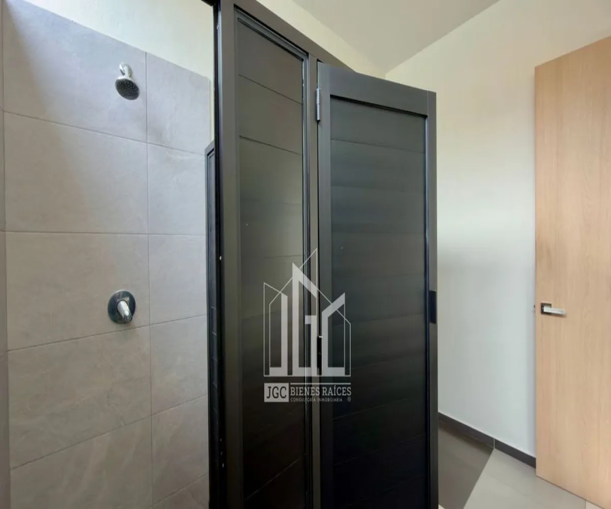 Oficina En Renta,Arboledas,Calle Carnero 5333, Zapopan, Jalisco 45070,2 Baños,Calle Carnero,1,pskq55u