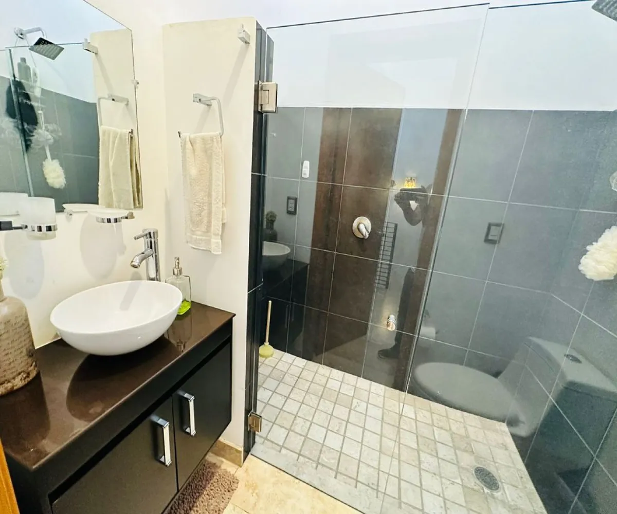 Casa En Venta,El Fortín,Prolongación Mariano Otero 2855, Zapopan, Jalisco 45230, 3 Habitaciones,2 Baños,Prolongación Mariano Otero,2,pmp5z0k