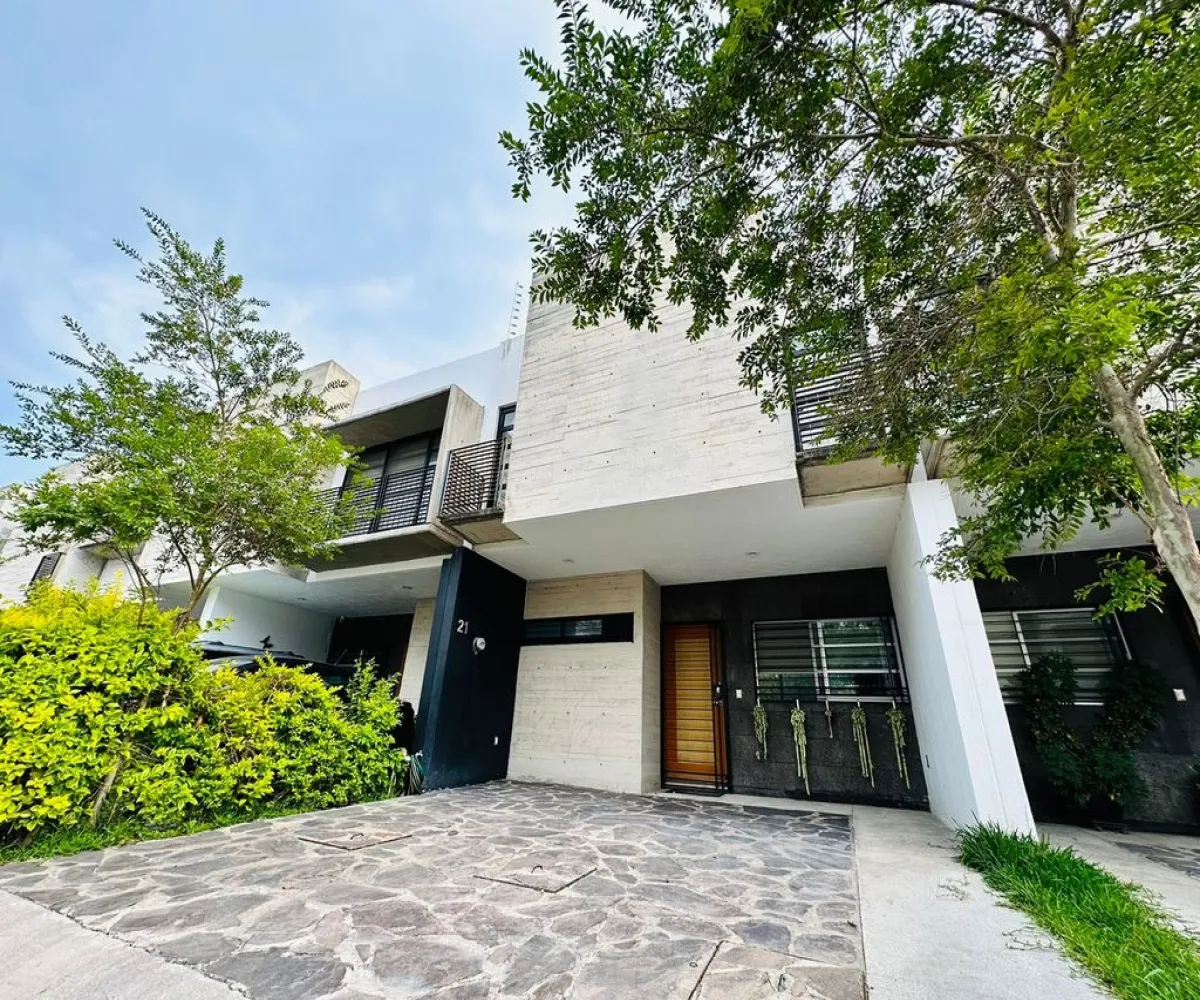 Casa En Venta,El Fortín,Prolongación Mariano Otero 2855, Zapopan, Jalisco 45230, 3 Habitaciones,2 Baños,Prolongación Mariano Otero,2,pmp5z0k