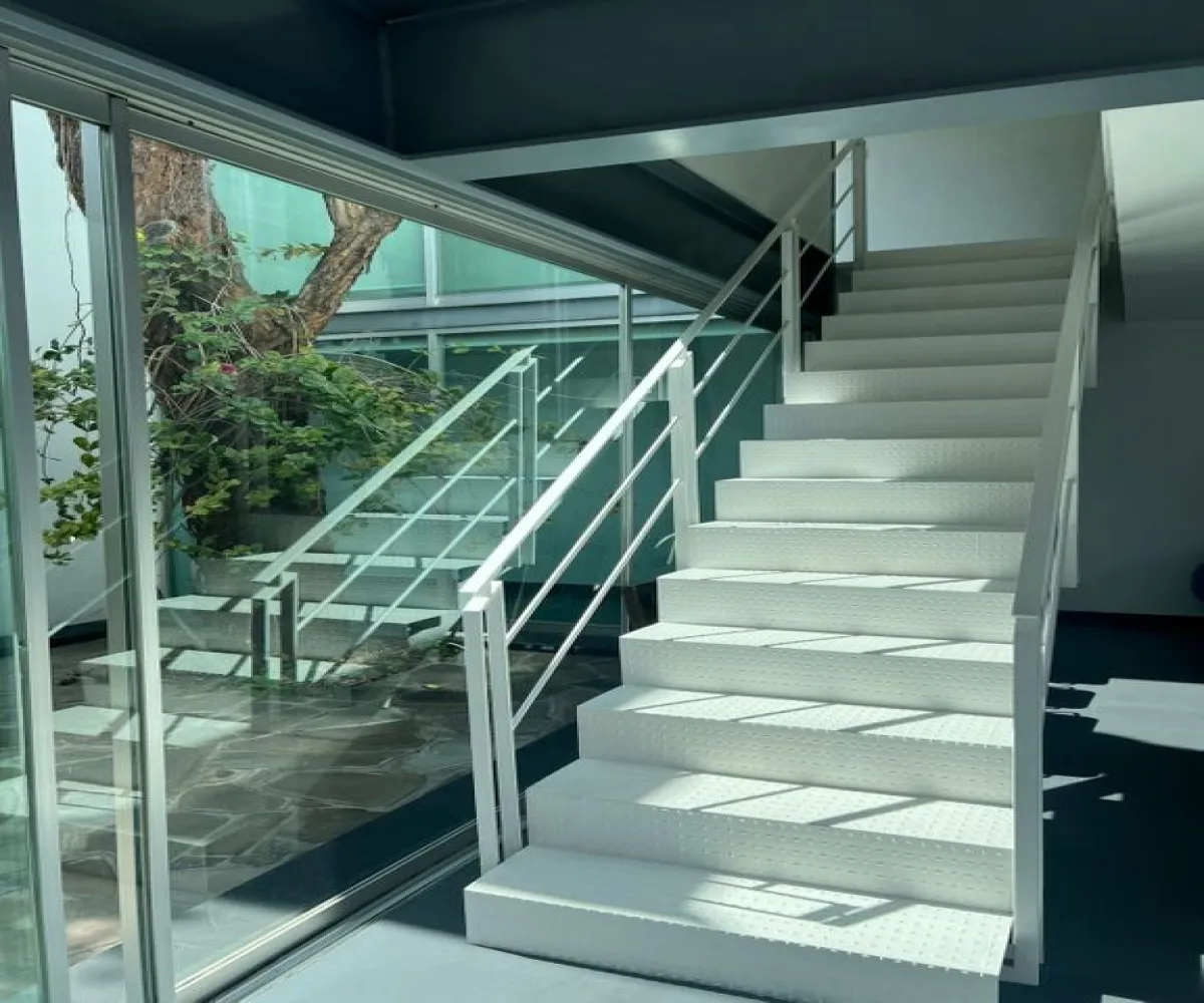 Casa En Venta,Americana,Calle Efraín González Luna 1970, Guadalajara, Jalisco 44160, 2 Habitaciones,3 Baños,Calle Efraín González Luna,1,pRqaB0M