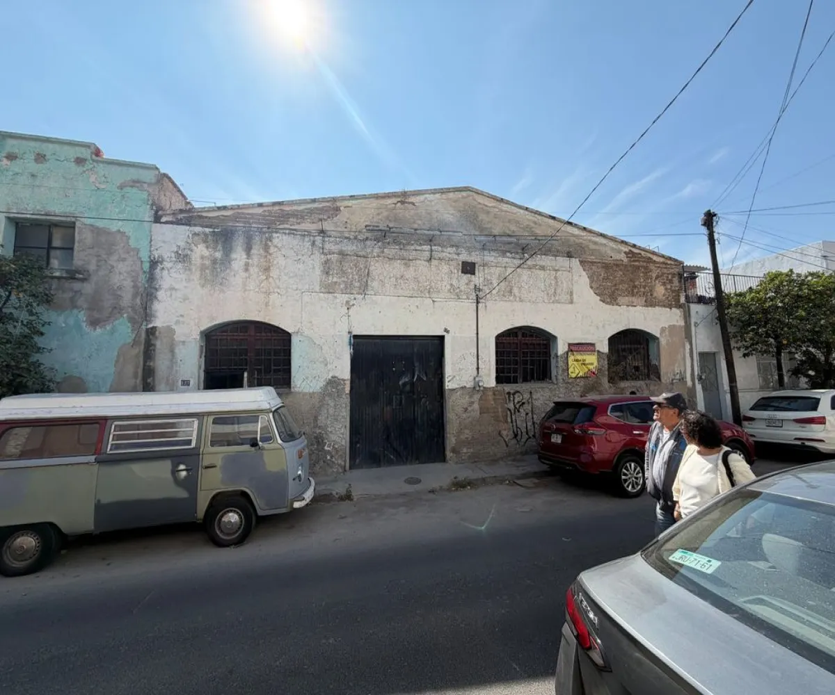 Bodega En Venta,El Retiro,Calle General Eulogio Parra 129, Guadalajara, Jalisco 44280,1 Baño,Calle General Eulogio Parra,1,pDnvI2o
