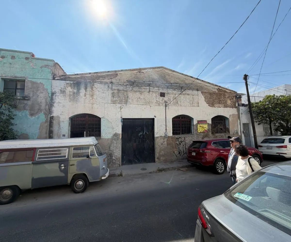 Bodega En Venta,El Retiro,Calle General Eulogio Parra 129, Guadalajara, Jalisco 44280,1 Baño,Calle General Eulogio Parra,1,pDnvI2o