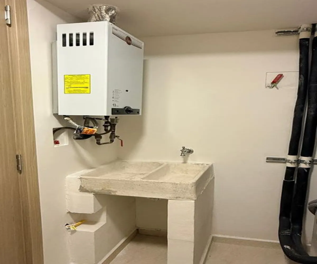 Departamento En Venta,Monraz,Av. Aztecas 870, Guadalajara, Jalisco 44670, 1 Cuarto,1 Baño,Av. Aztecas,1,pjOMqcW