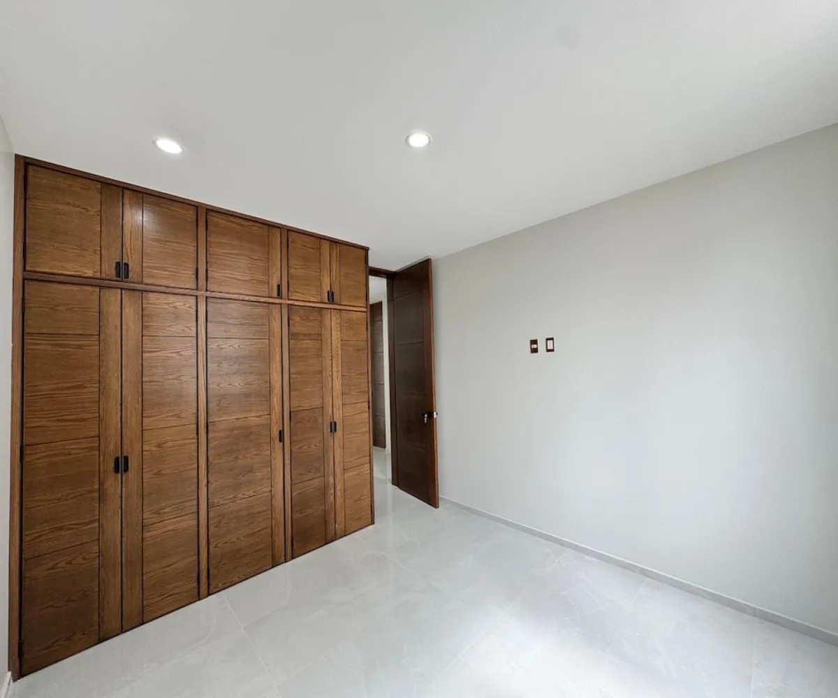 Casa En Venta,Valle Imperial,Formosa Valle Imperial, Zapopan, Jalisco 630 83, Zapopan, Jalisco 45134, 5 Habitaciones,4 Baños,Formosa Valle Imperial, Zapopan, Jalisco,3,pWShryd