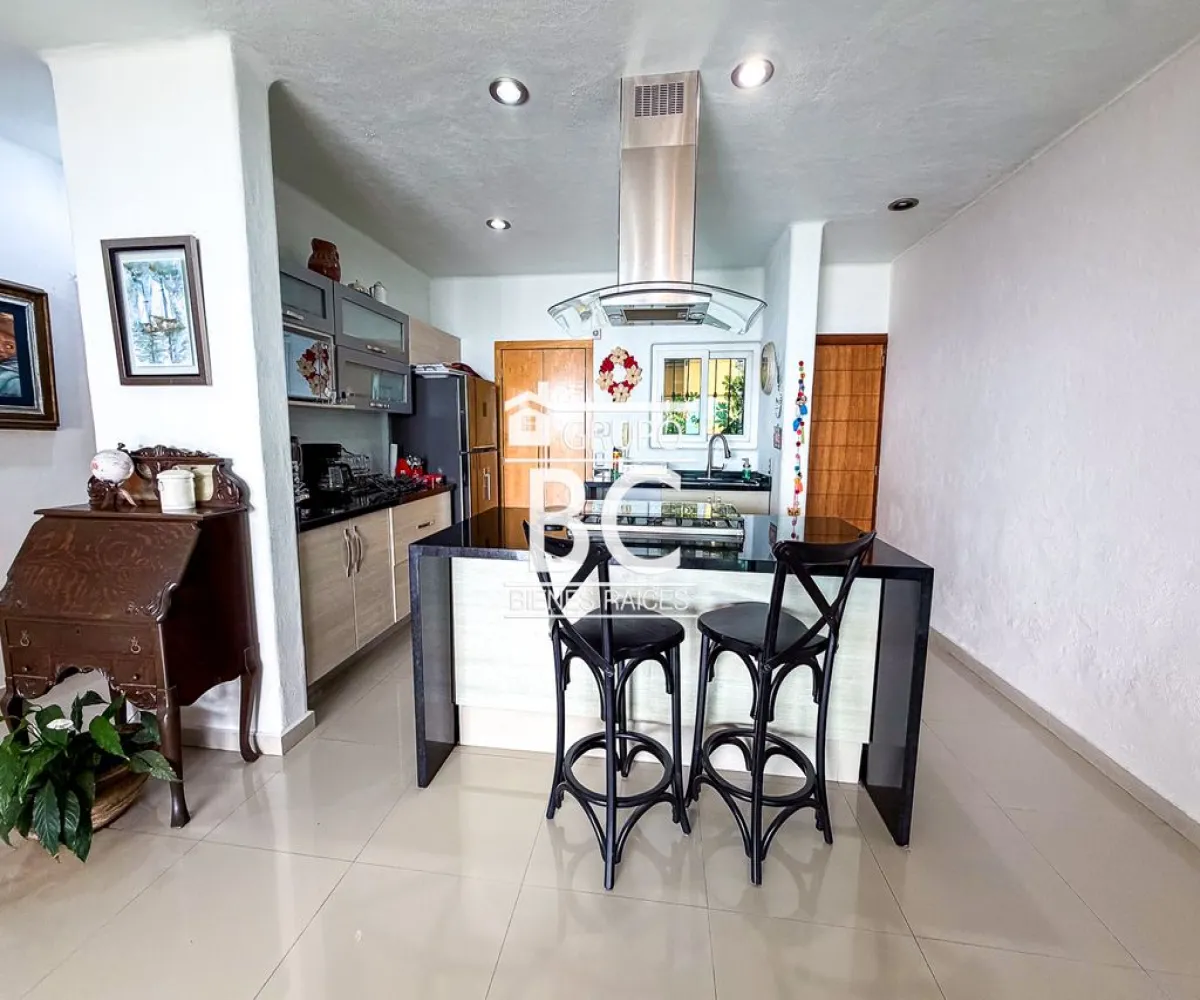 Casa En Venta,San Juan Cosala,Paseo Piedra Grande 322 a, Jocotepec, Jalisco 45820, 3 Habitaciones,3 Baños,Paseo Piedra Grande,1,ptaC38g