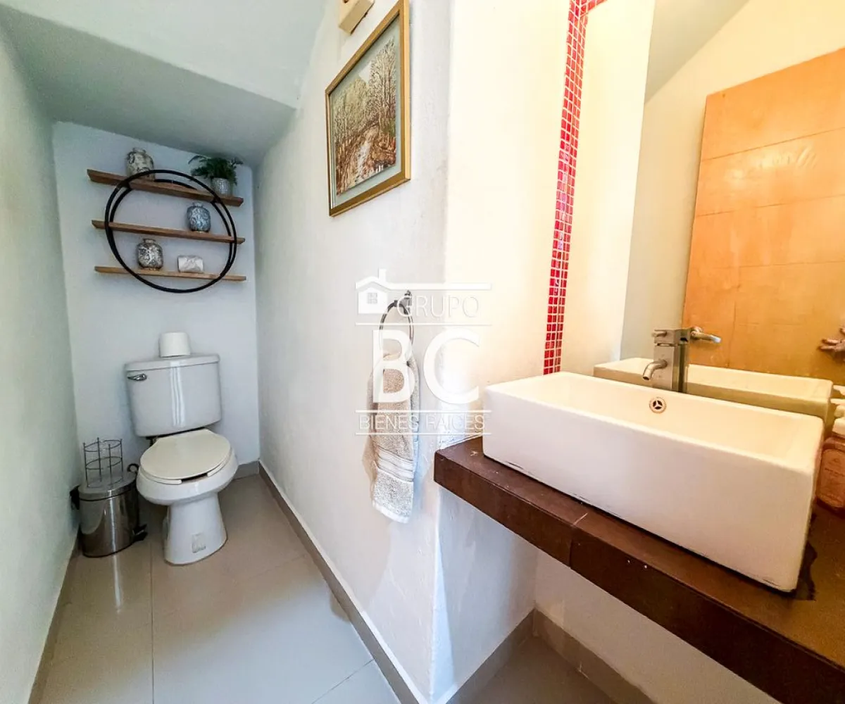 Casa En Venta,San Juan Cosala,Paseo Piedra Grande 322 a, Jocotepec, Jalisco 45820, 3 Habitaciones,3 Baños,Paseo Piedra Grande,1,ptaC38g