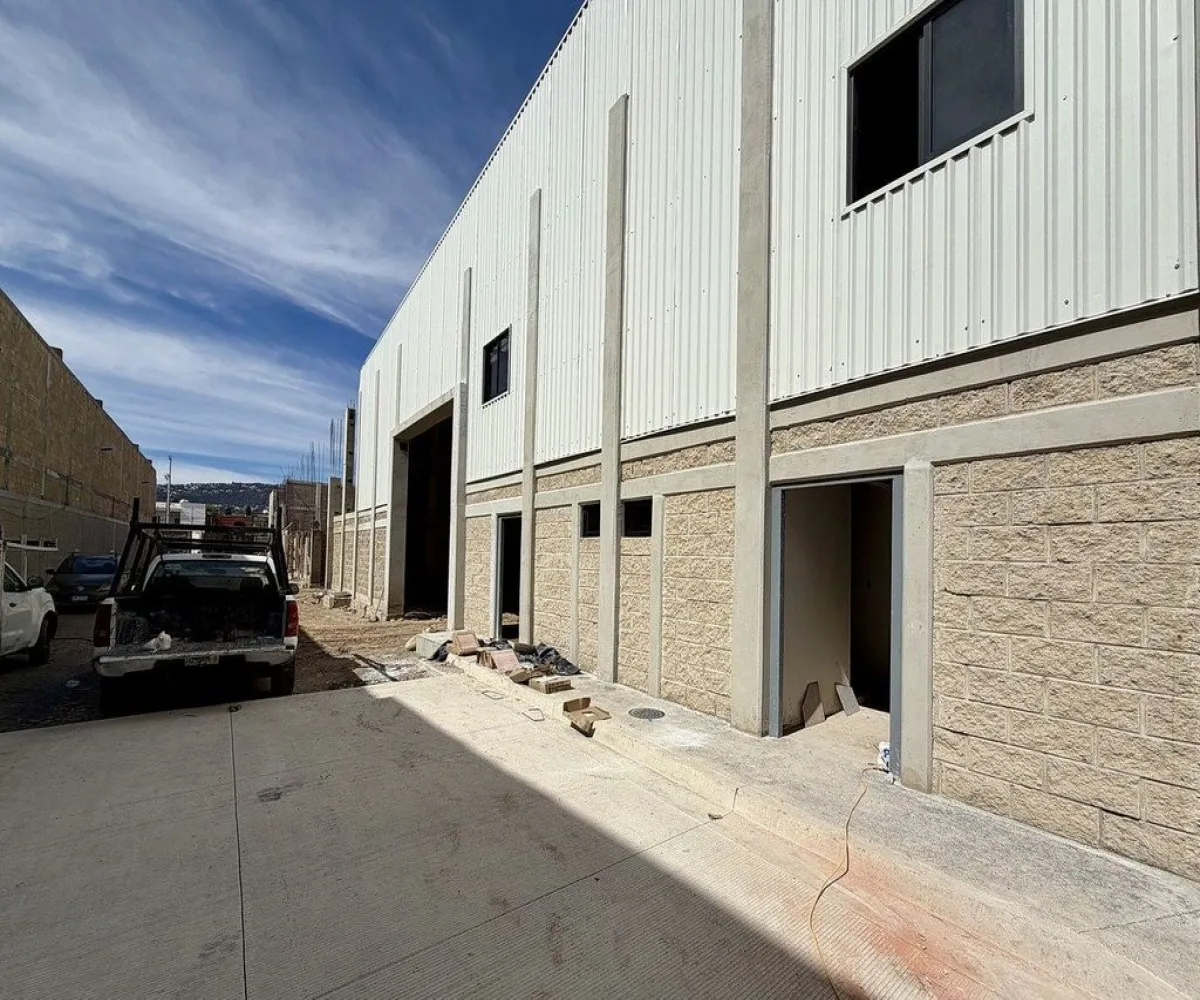 Bodega En Venta,La Palmira,Ingeniero Gómez 2235, Zapopan, Jalisco 45234,2 Baños,Ingeniero Gómez,1,p4qt1KN