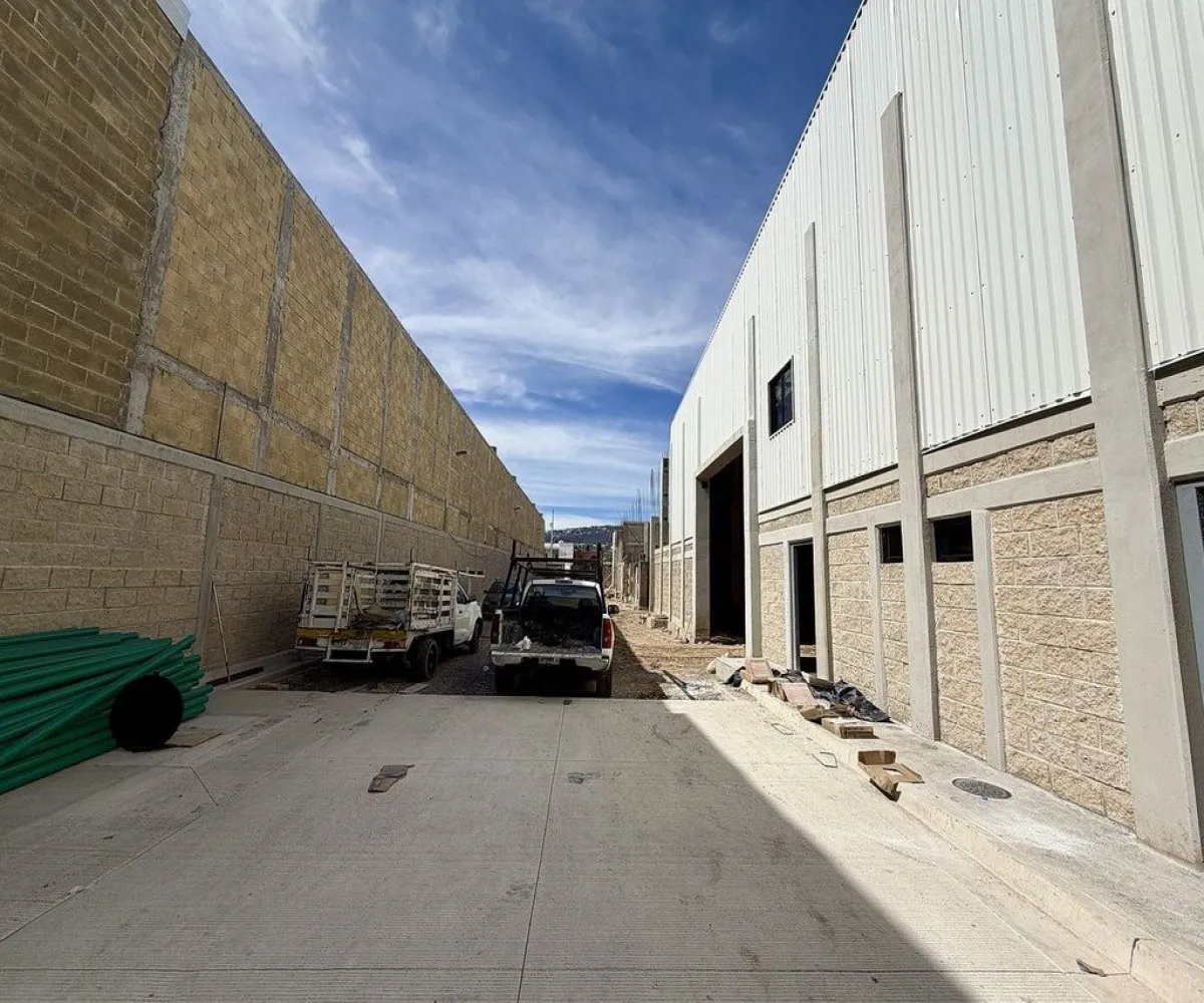 Bodega En Venta,La Palmira,Ingeniero Gómez 2235, Zapopan, Jalisco 45234,2 Baños,Ingeniero Gómez,1,p4qt1KN