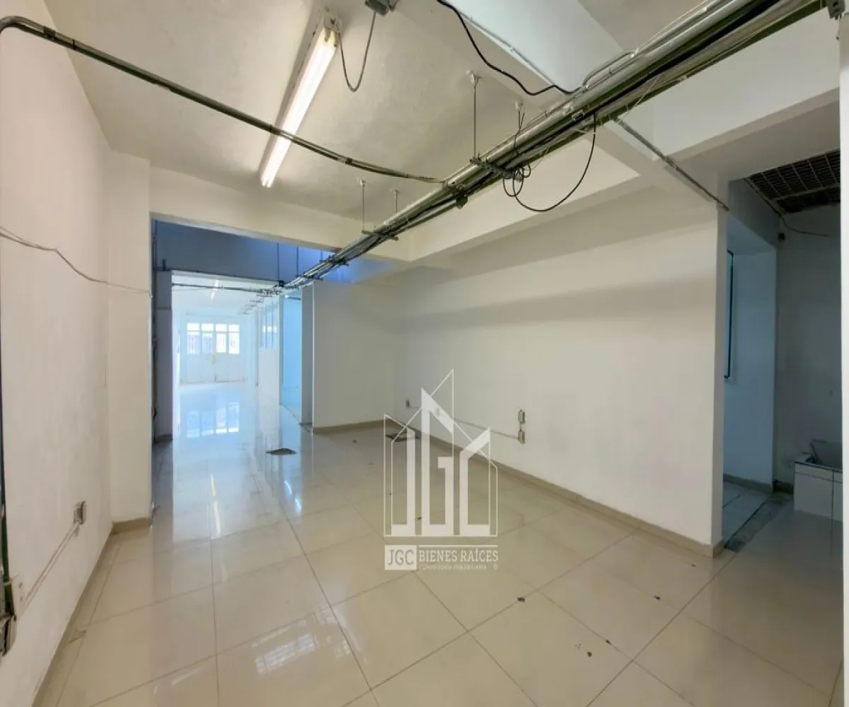 Local En Renta,Ladron De Guevara,Alfredo R. Plascencia 533, Guadalajara, Jalisco 44600,1 Baño,Alfredo R. Plascencia,1,pkzhD6Q