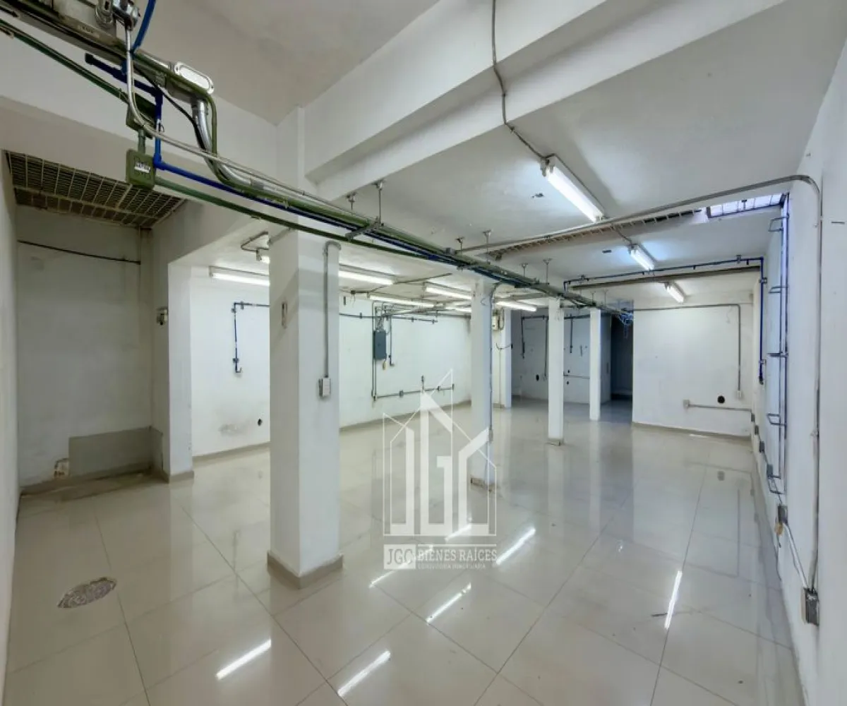 Local En Renta,Ladron De Guevara,Alfredo R. Plascencia 533, Guadalajara, Jalisco 44600,1 Baño,Alfredo R. Plascencia,1,pkzhD6Q