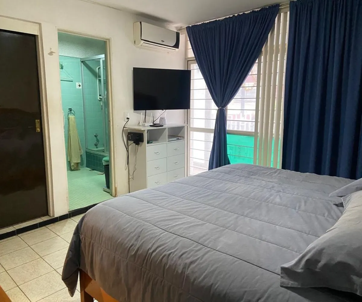 Casa En Venta,Ayuntamiento,Calle Heroico Colegio Militar 960, Guadalajara, Jalisco 44620, 3 Habitaciones,2 Baños,Calle Heroico Colegio Militar,1,pDGf6W9