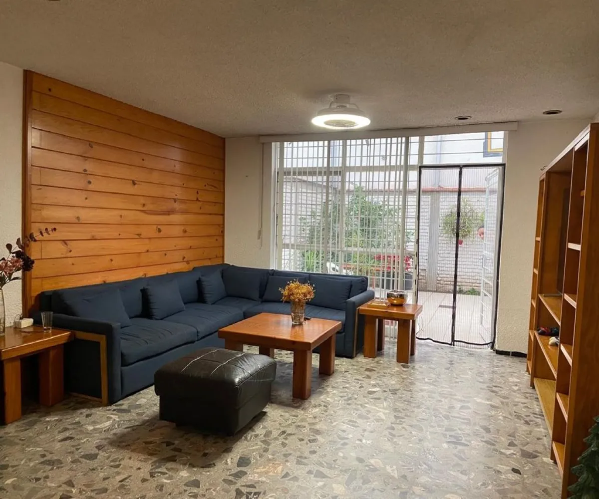 Casa En Venta,Ayuntamiento,Calle Heroico Colegio Militar 960, Guadalajara, Jalisco 44620, 3 Habitaciones,2 Baños,Calle Heroico Colegio Militar,1,pDGf6W9