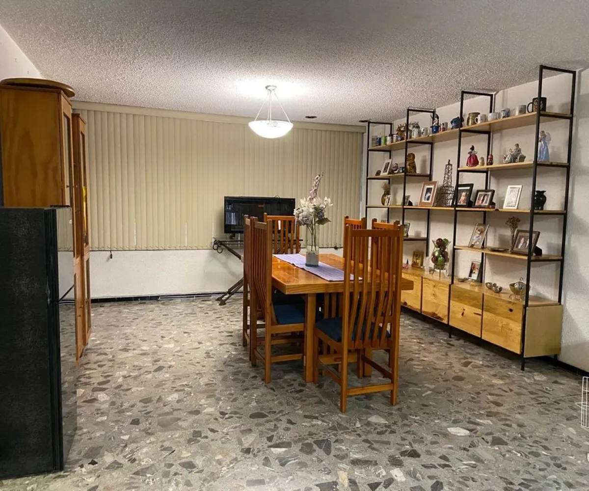 Casa En Venta,Ayuntamiento,Calle Heroico Colegio Militar 960, Guadalajara, Jalisco 44620, 3 Habitaciones,2 Baños,Calle Heroico Colegio Militar,1,pDGf6W9