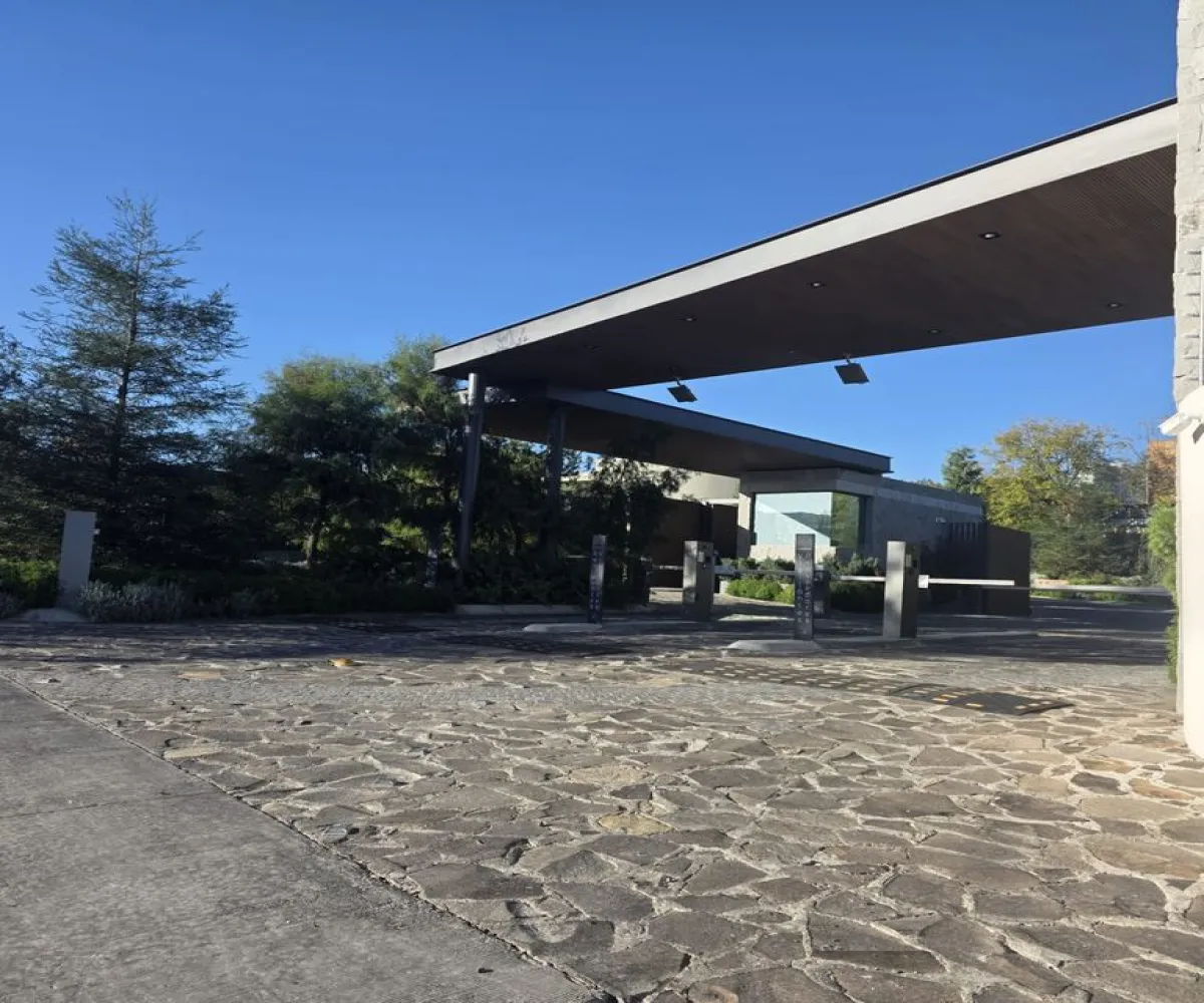 Terreno En Venta,BOSQUE DE LAS LOMAS,Avenida Juan Palomar y Arias 1171 LOTE 38, Zapopan, Jalisco 45110,Avenida Juan Palomar y Arias,pQ4O05I