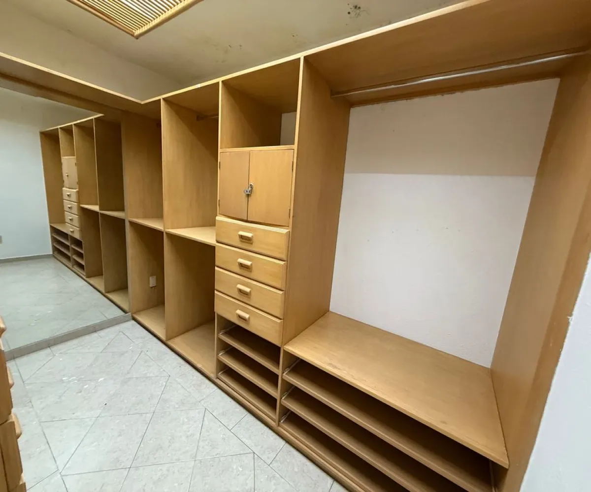 Casa En Venta,Lomas del Valle,Avenida Naciones Unidas 7315, Zapopan, Jalisco 45129, 3 Habitaciones,3 Baños,Avenida Naciones Unidas,2,pG9nfLy