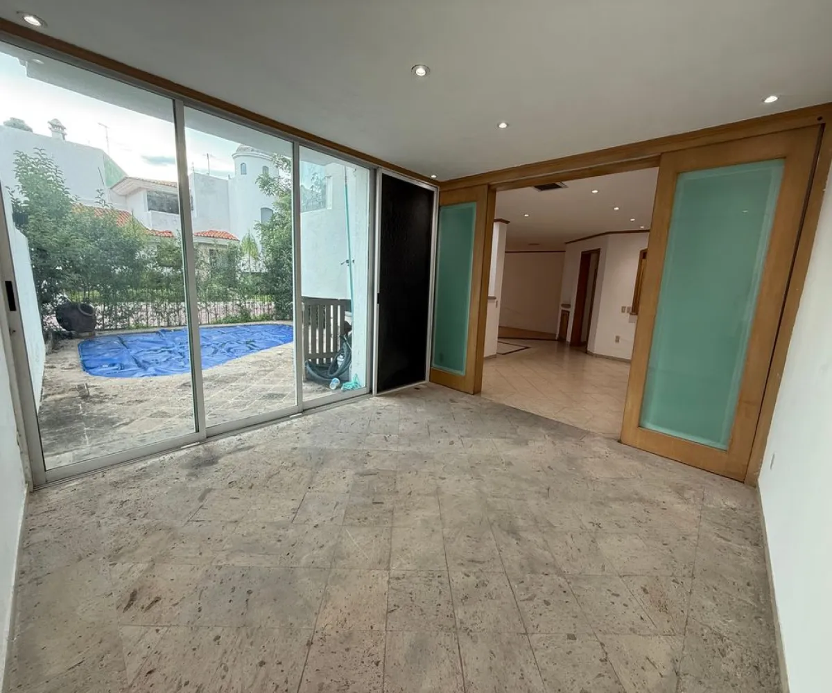 Casa En Venta,Lomas del Valle,Avenida Naciones Unidas 7315, Zapopan, Jalisco 45129, 3 Habitaciones,3 Baños,Avenida Naciones Unidas,2,pG9nfLy