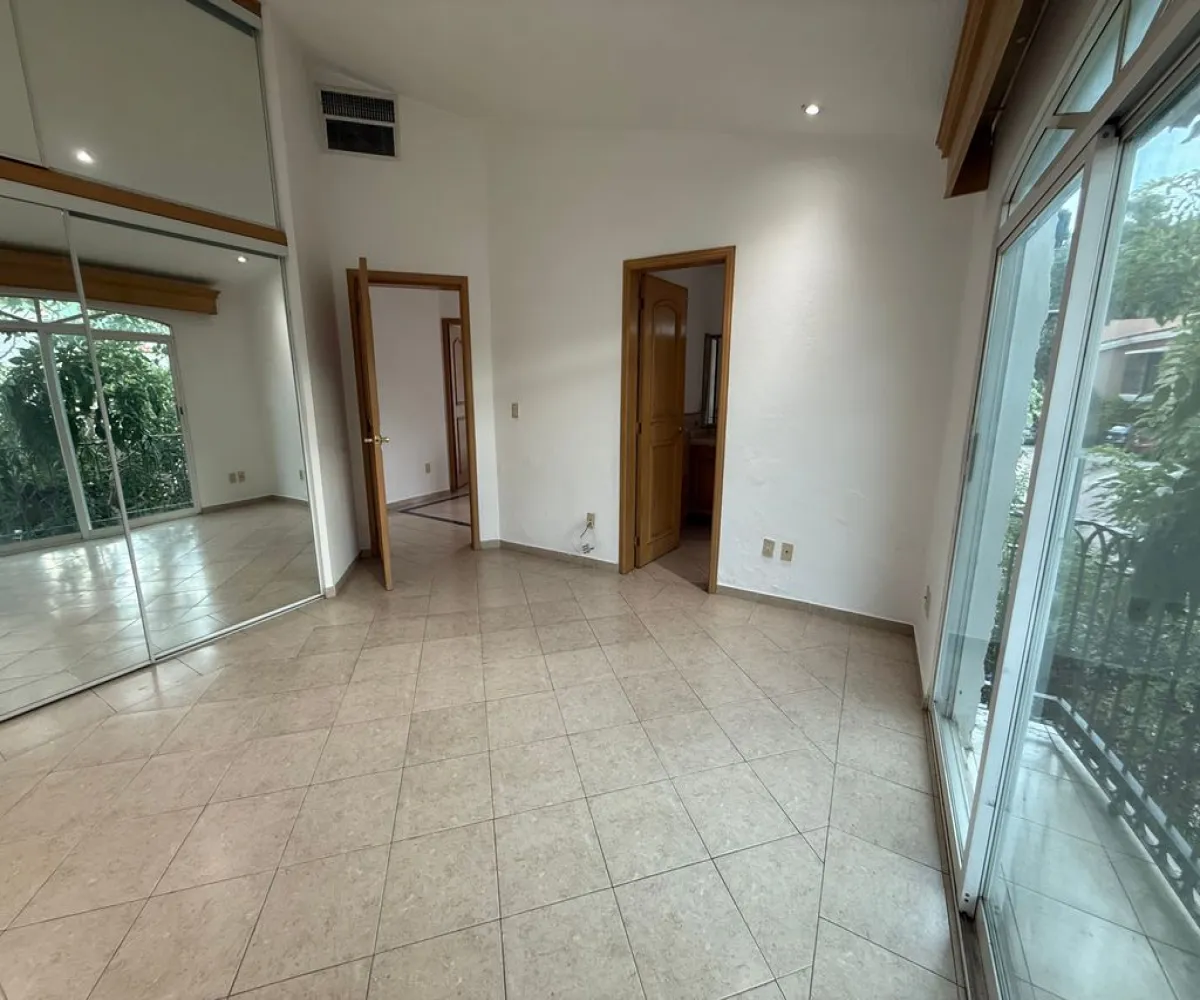 Casa En Venta,Lomas del Valle,Avenida Naciones Unidas 7315, Zapopan, Jalisco 45129, 3 Habitaciones,3 Baños,Avenida Naciones Unidas,2,pG9nfLy